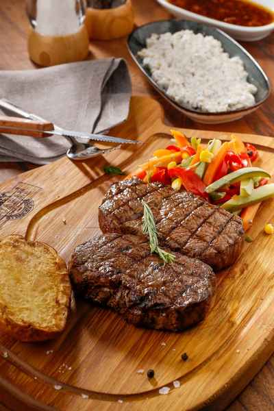 steak-cover-3